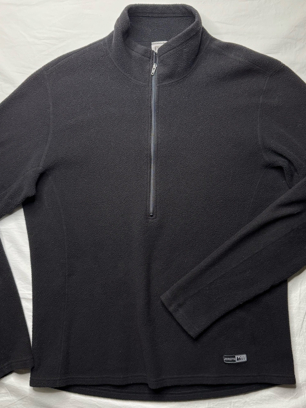 REI - Long Sleeve Fleece Pullover Lightweight Sweater in Black - Picture 3 of 11